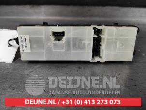 Nissan Murano Multi-functional window switch O510648 foto 2
