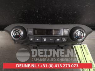 Honda CR-V Heater control panel O510845 photo 2