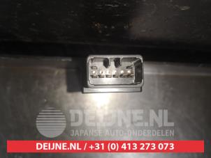 Mazda MX-5 Sitzheizung Schalter O510895 foto 2