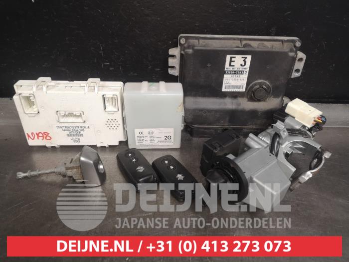 Suzuki Swift Steuergerät Motormanagement O511079
