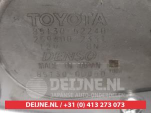 Toyota Yaris Ruitenwissermotor achter O301486 foto 3