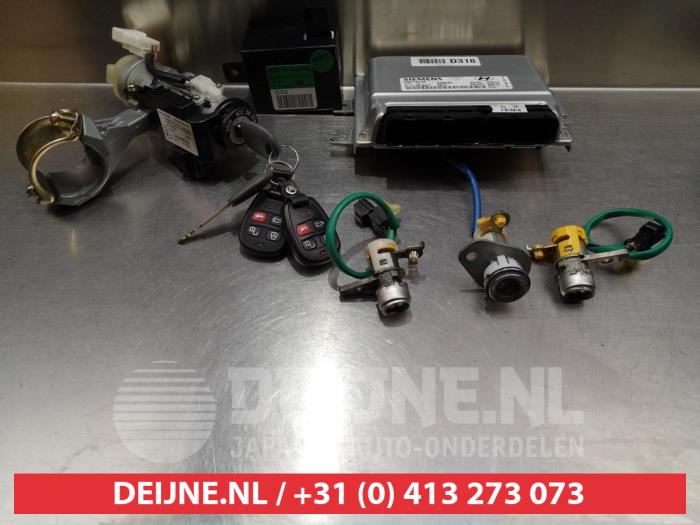 Kia Cerato Set of cylinder locks (complete) O278284