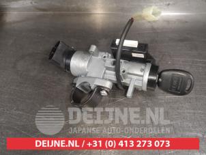 Chevrolet Aveo Ignition lock + key O512008 photo 3