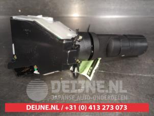 Infiniti FX Wiper switch O512021 photo 2