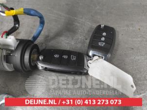 Kia Picanto Zündschloss+Schlüssel O512230 foto 2