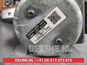 Toyota C-HR Lenksäulenwelle O512400 foto 3