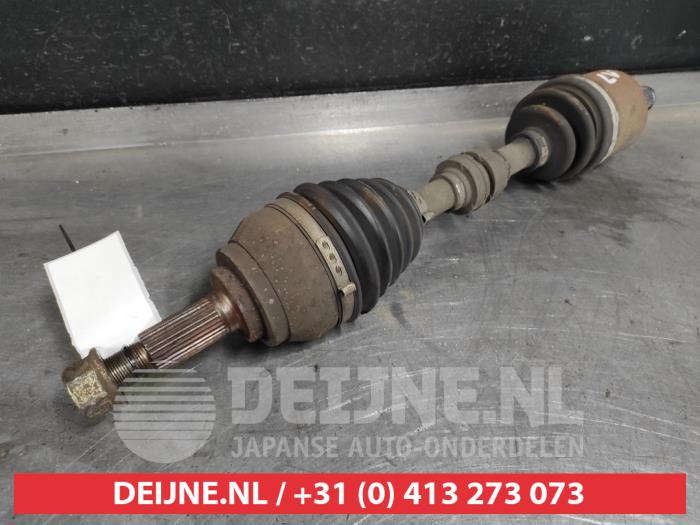 Gebruikte Steekas links-voor Nissan Murano (Z50) 3.5 V6 24V 4x4 Prijs € 60,00 Margeregeling aangeboden door V.Deijne Jap.Auto-onderdelen BV