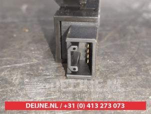 Mitsubishi Outlander Switch 2WD/4WD O512658 photo 2