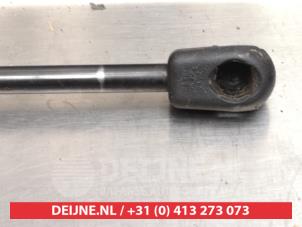Toyota Avensis Verso Gasdämpfer links hinten O294446 foto 3