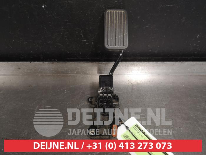 Honda CR-V Accelerator pedal O513072