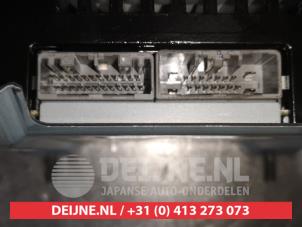 Honda CR-V Radioverstärker O513073 foto 3