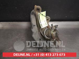 Honda CR-V Knuckle, front right O513120 photo 2