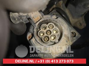 Subaru Legacy Anhängerkupplung O513300 foto 3
