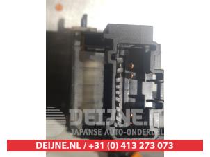 Toyota Avensis Verso Wiper switch O310386 photo 4