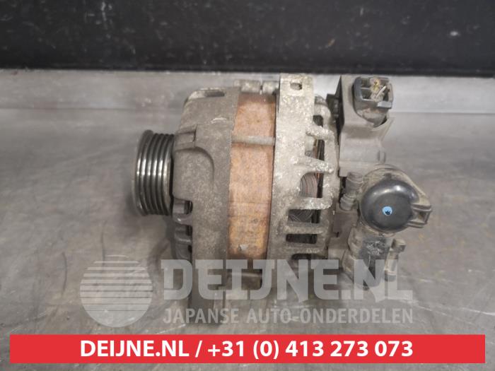 Alternator van een Hyundai i10 (B5) 1.0 12V 2014