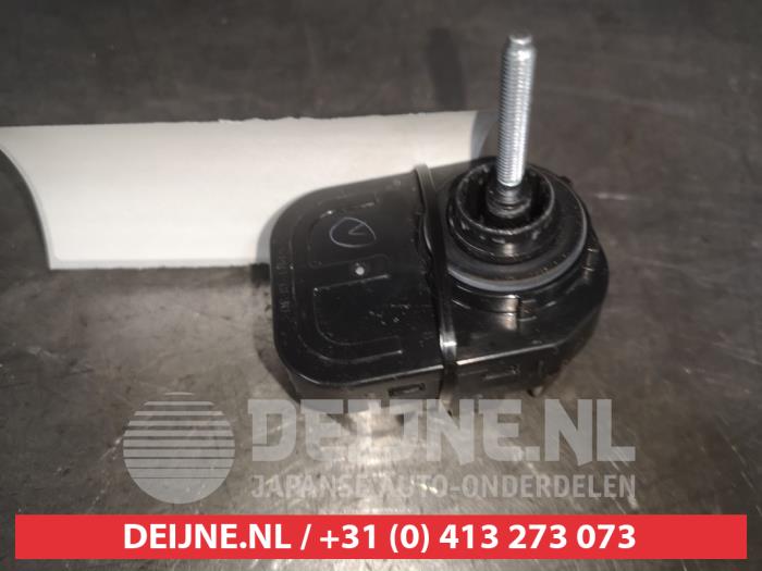 Nissan Leaf Koplampmotor O514048