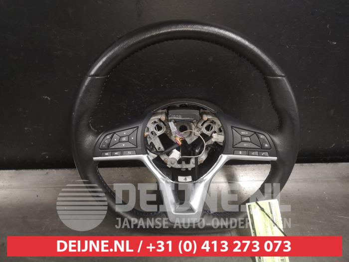 Nissan Leaf Lenkrad O514052