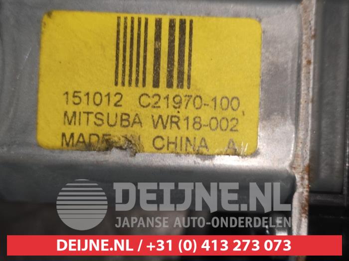Nissan Qashqai Ruitmechaniek 4Deurs links-voor O514188