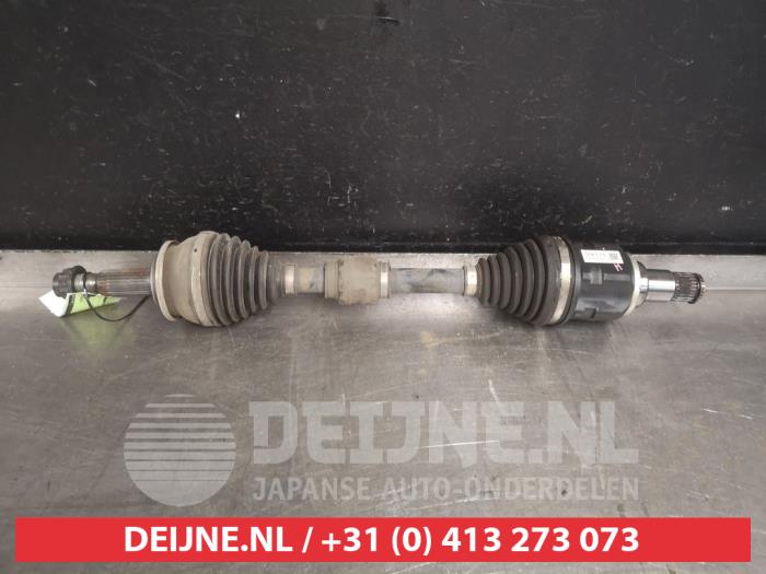 Toyota Prius Aandrijfas links-voor O514302