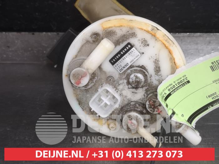 Brandstofpomp Elektrisch van een Nissan Pixo (D31S) 1.0 12V 2009