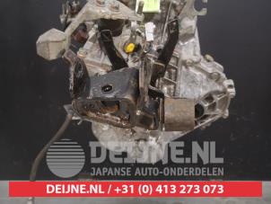 Toyota Yaris Versnellingsbak O514625 foto 3
