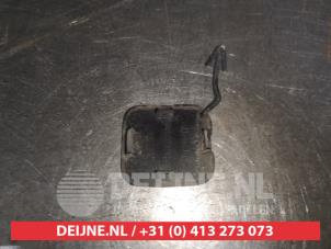 Nissan 350 Z Abdeckkappe Abschleppöse hinten O514662 foto 2