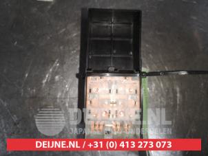 Nissan Micra Multi-functional window switch O514784 photo 2