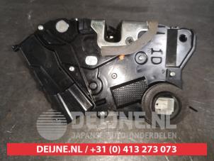 Toyota Prius Deurslot Mechaniek 4Deurs links-voor O514969 foto 2