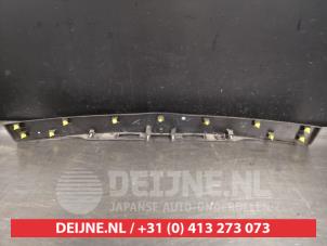 Toyota Prius Tailgate handle O514971 photo 2