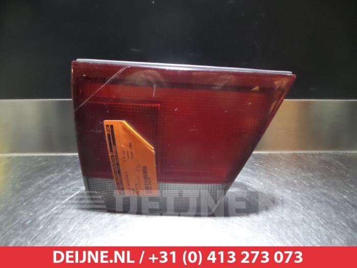 Mazda 626 Heckklappenreflektor rechts O297057