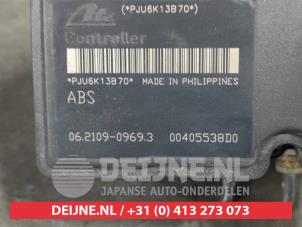 Daihatsu Materia ABS pump O515235 photo 3