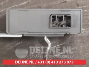 Honda CR-V Wiper module O515390 photo 2