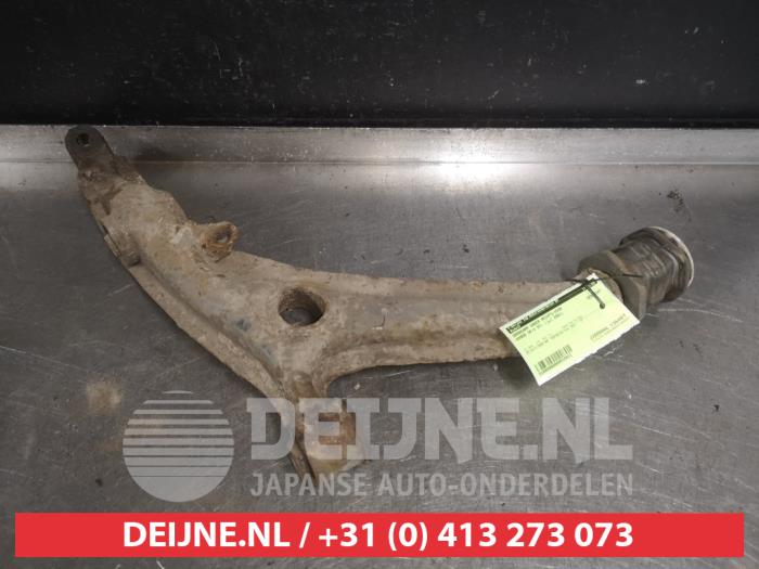 Honda CR-V Querlenker unten rechts vorne O515411