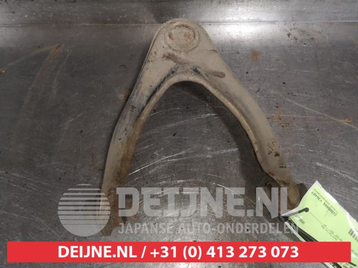 Honda CR-V Querlenker oben rechts vorne O515413