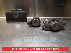 Toyota Corolla Schlossset Zylinder (komplett) O278821 foto 2