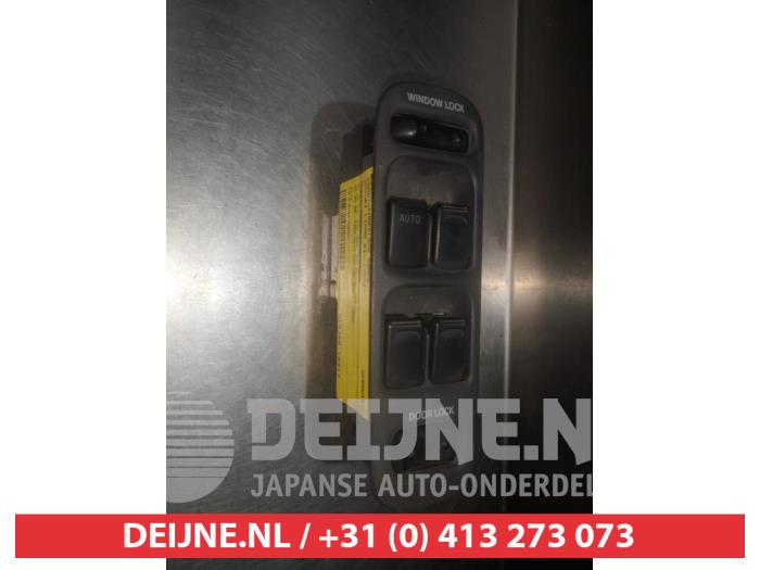 Suzuki Liana Combischakelaar ramen O312286
