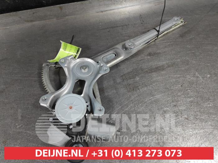 Toyota Prius Ruitmechaniek 4Deurs links-achter O515558