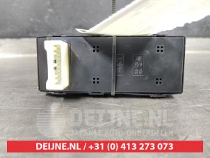 Kia Picanto Multi-functional window switch O515690 photo 2