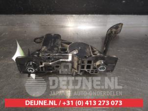 Mitsubishi Pajero Accelerator pedal O515721 photo 2