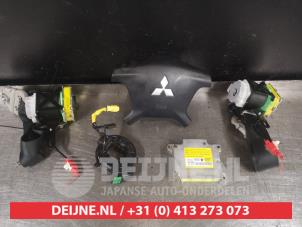 Mitsubishi Pajero Vollzähligkeit Airbags O515751 foto 3