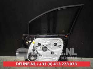 Kia Carens Tür 4-türig rechts vorne O515772 foto 2