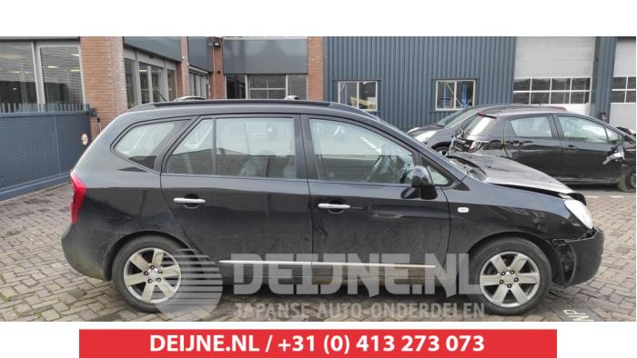Kia Carens Türscheibe 4-türig rechts vorne O515773