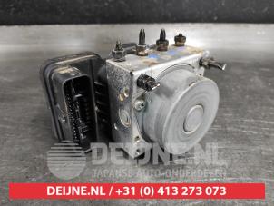 Gebruikte ABS Pomp Toyota C-HR (X1,X5) 2.0 16V Hybrid Prijs € 150,00 Margeregeling aangeboden door V.Deijne Jap.Auto-onderdelen BV