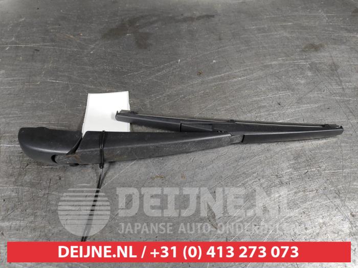 Toyota Prius Plus Scheibenwischerarm hinten O515927