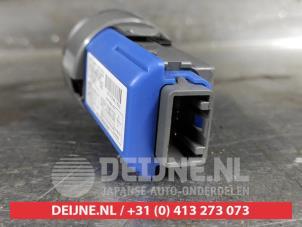 Toyota Prius Plus Start/Stopp Schalter O515939 foto 2