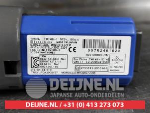 Toyota Prius Plus Start/Stopp Schalter O515939 foto 3