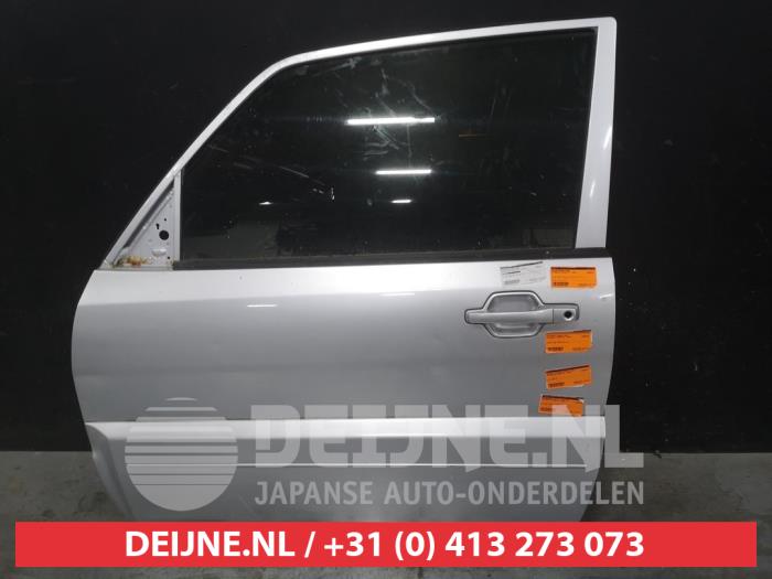 Mitsubishi Pajero Portier 2Deurs links O515988
