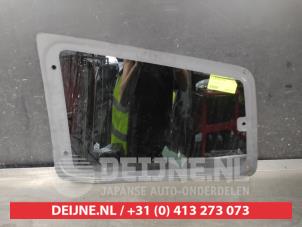 Mitsubishi Pajero Ruit 2Deurs rechts-achter O516000 foto 2