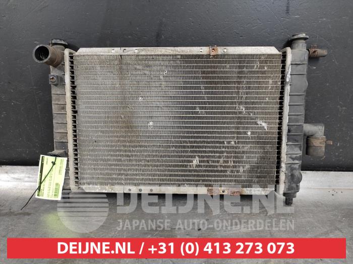 Gebruikte Radiateur Chevrolet Matiz 1.0 Prijs € 35,00 Margeregeling aangeboden door V.Deijne Jap.Auto-onderdelen BV