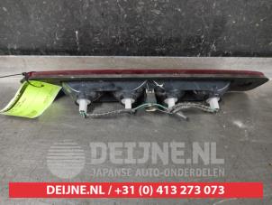 Isuzu D-MAX Zusätzliches Bremslicht Mitte O516179 foto 2